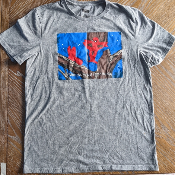Marvel Spiderman Graphic T - Picture 2 of 5